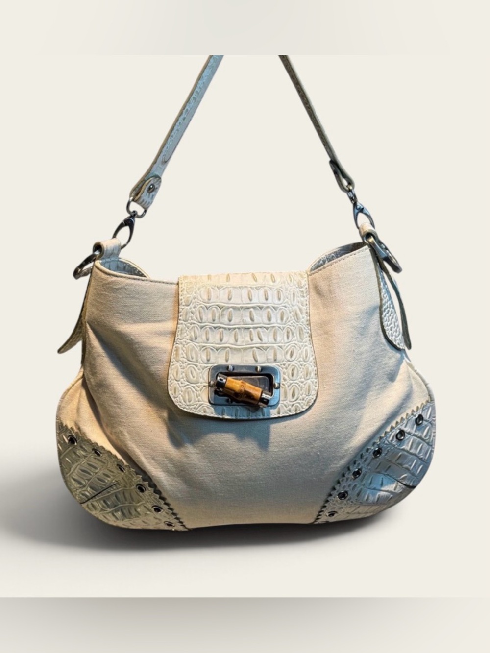 Carlie Lapson Elegant White Pu Crocodile-Embossed Shoulder Bag
